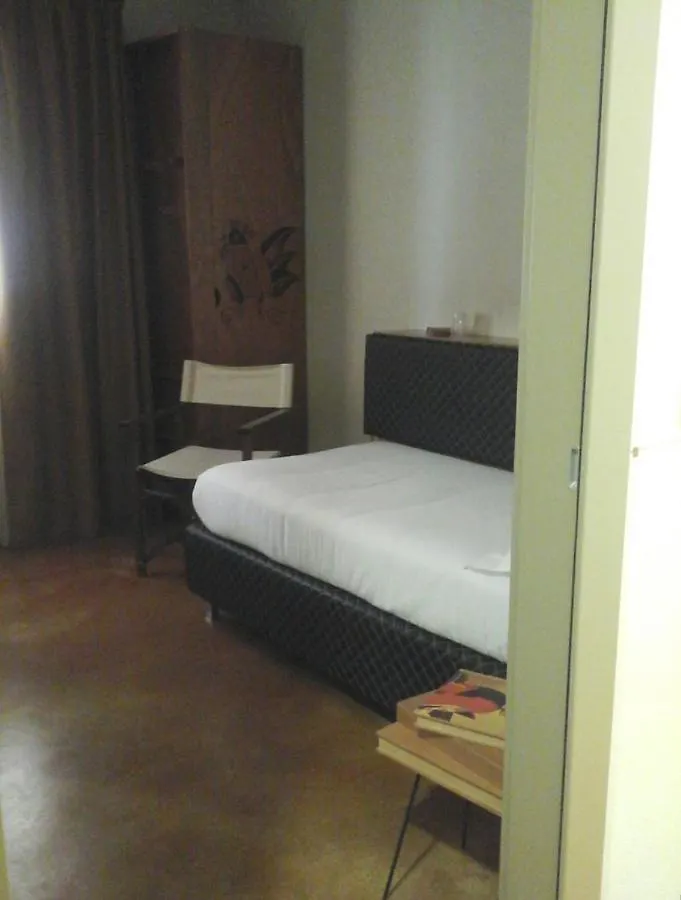 Hotel I Narcisi 시니스콜라