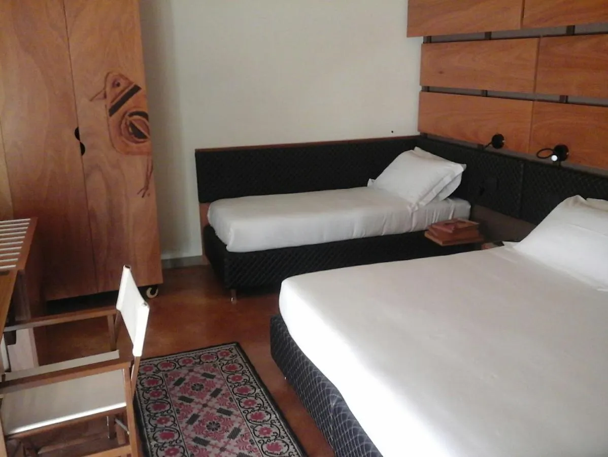 Hotel I Narcisi 시니스콜라