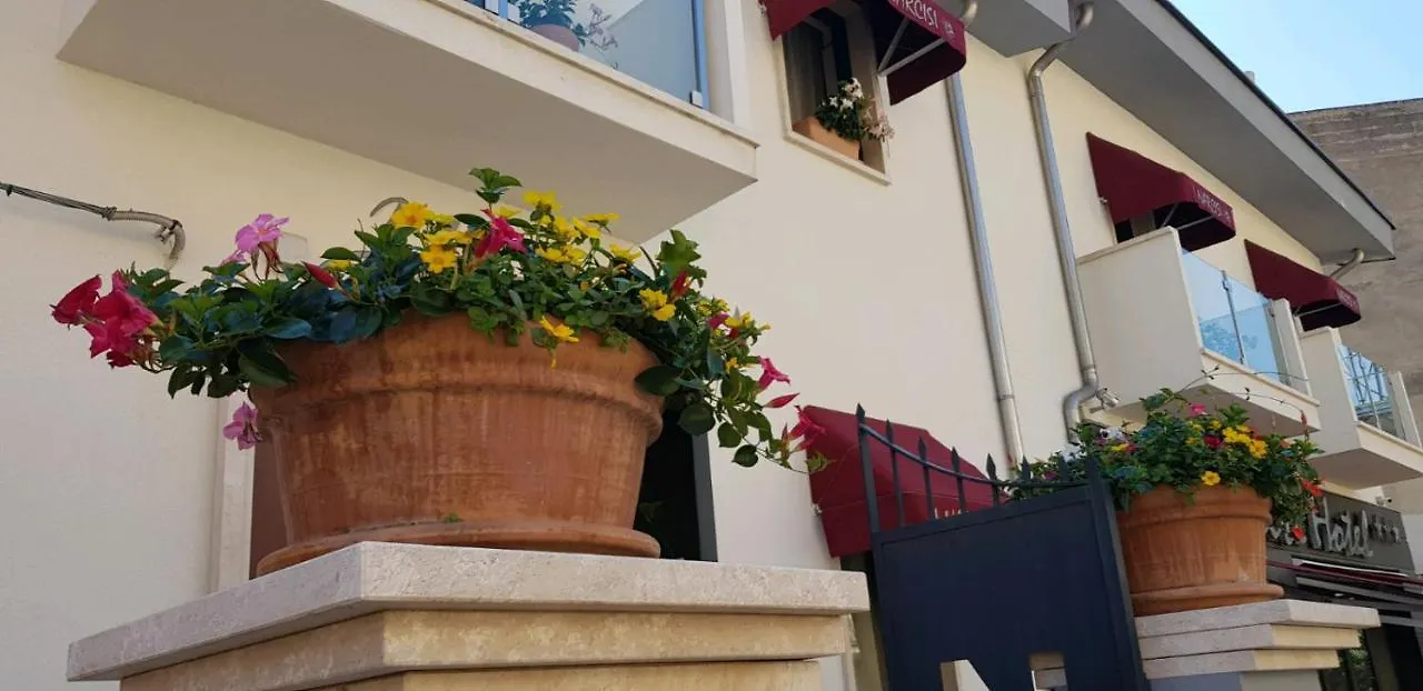סיניסקולה Hotel I Narcisi איטליה