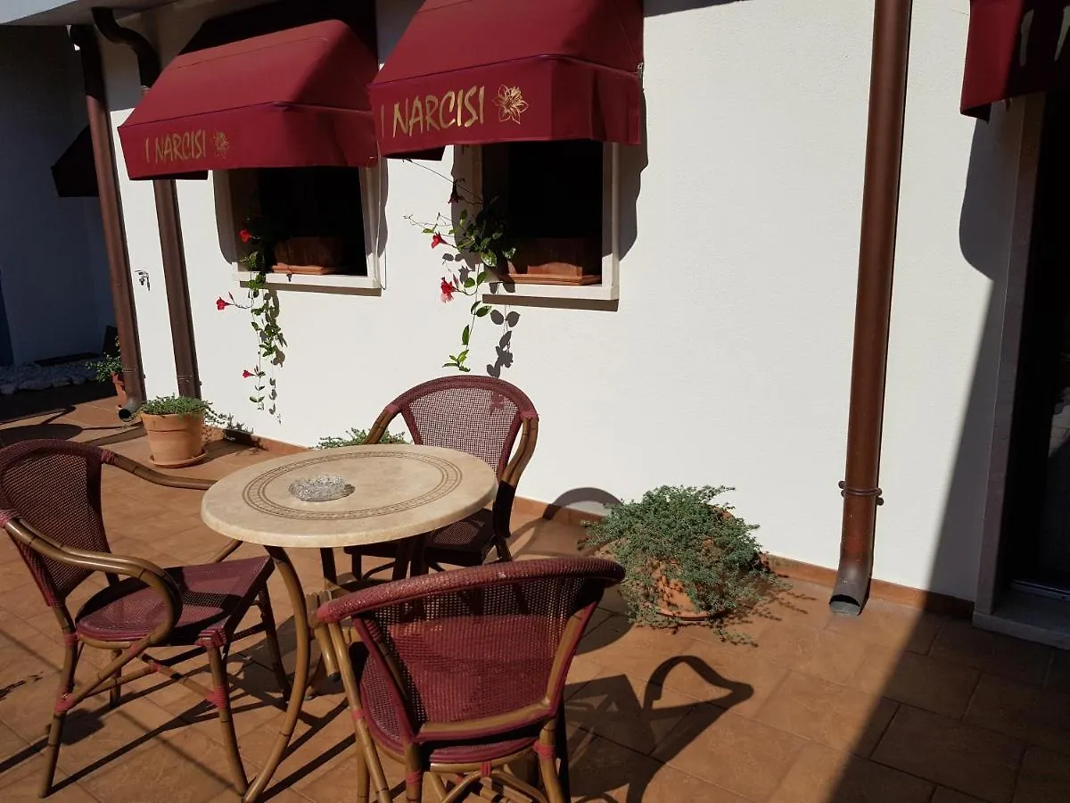 Hotel I Narcisi 시니스콜라